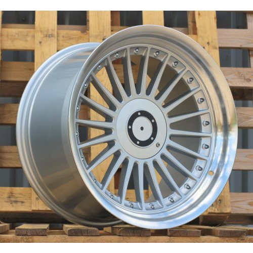 Alu kola Racing Line B1803, 18x10 5x120 ET15, stříbrná + leštěný límec